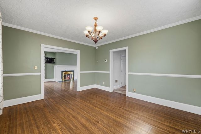 633 Locust Street, Lockport City, NY 14094