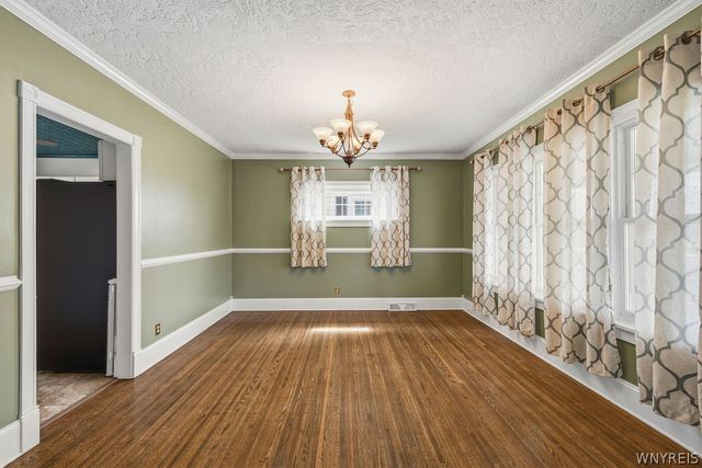 633 Locust Street, Lockport City, NY 14094