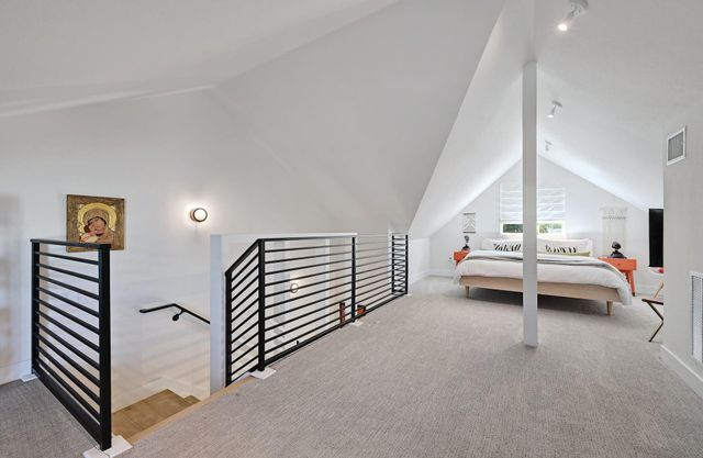 505 Krebs LN A, Austin, TX 78704