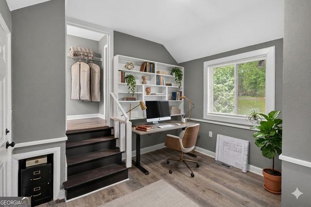 1093 Enota Avenue NE, Gainesville, GA 30501