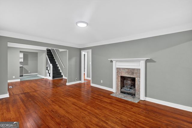 1093 Enota Avenue NE, Gainesville, GA 30501