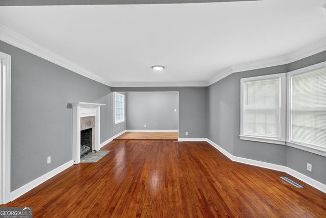 1093 Enota Avenue NE, Gainesville, GA 30501