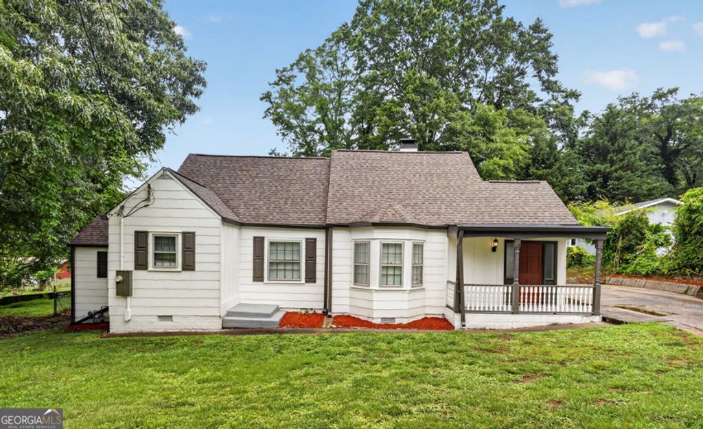1093 Enota Avenue NE, Gainesville, GA 30501