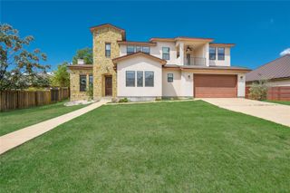 18400 Lakepoint CV, Lago Vista, TX 78645