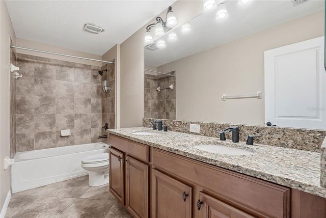 3987 ROUND TABLE COURT, Land O Lakes, FL 34638