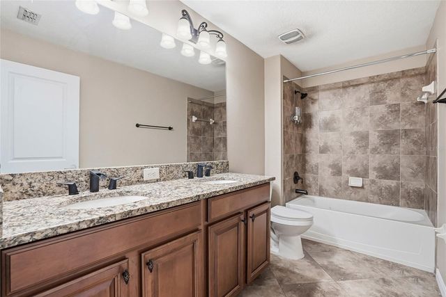 3987 ROUND TABLE COURT, Land O Lakes, FL 34638