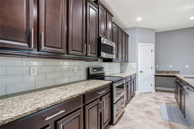 3987 ROUND TABLE COURT, Land O Lakes, FL 34638