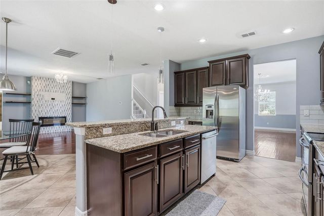 3987 ROUND TABLE COURT, Land O Lakes, FL 34638
