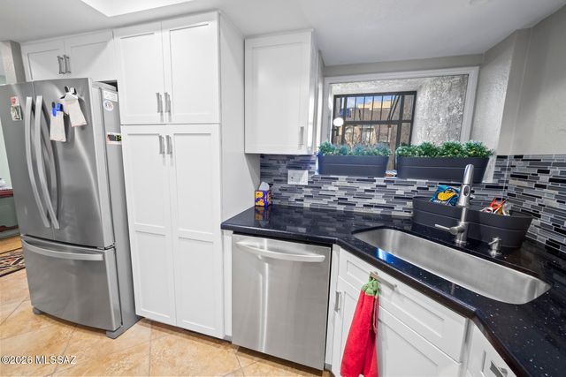 3105 E Circulo Del Tenis, Tucson, AZ 85716