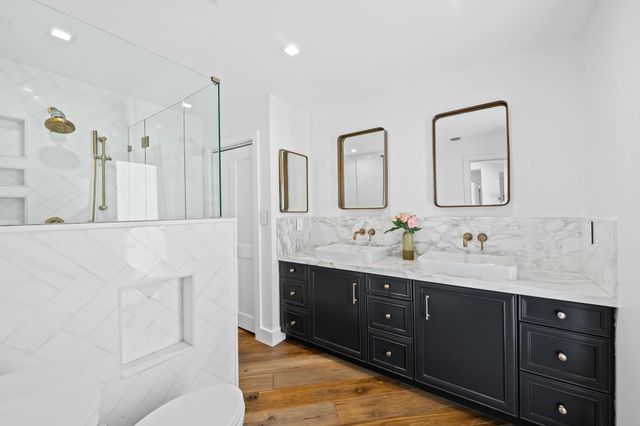 3011 NE 51st Street, Lighthouse Point, FL 33064