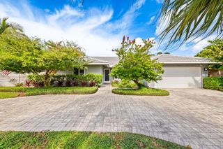 3011 NE 51st Street, Lighthouse Point, FL 33064