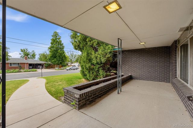 9450 W Dakota Avenue, Lakewood, CO 80226
