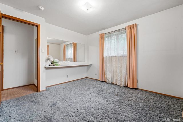 9450 W Dakota Avenue, Lakewood, CO 80226
