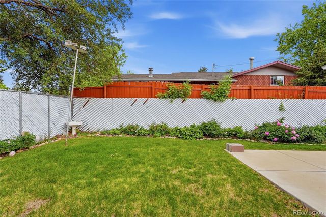 9450 W Dakota Avenue, Lakewood, CO 80226