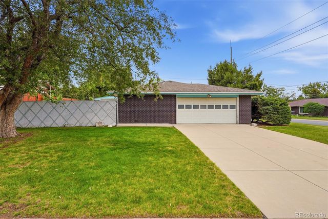 9450 W Dakota Avenue, Lakewood, CO 80226
