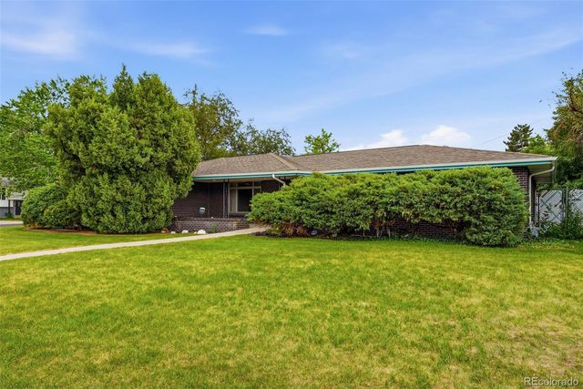 9450 W Dakota Avenue, Lakewood, CO 80226