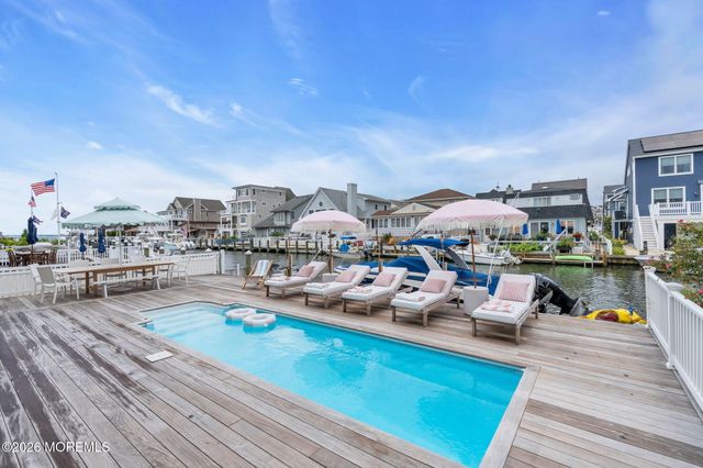 234 N Lagoon Road, Lavallette, NJ 08735