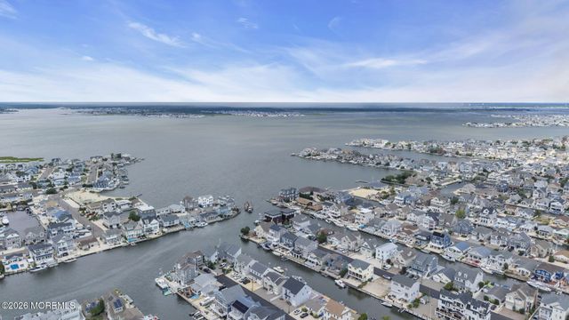 234 N Lagoon Road, Lavallette, NJ 08735
