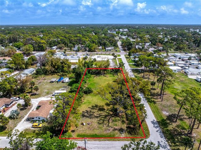 PINEAPPLE STREET, Englewood, FL 34223