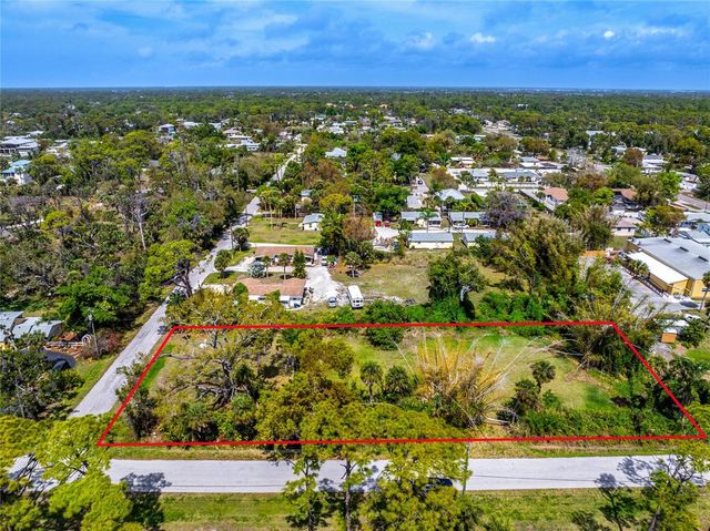 PINEAPPLE STREET, Englewood, FL 34223