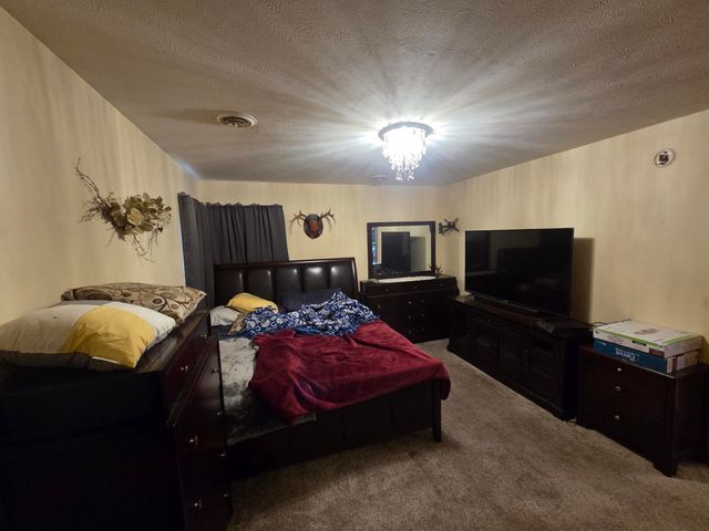 1826 Finney Drive, Valparaiso, IN 46383