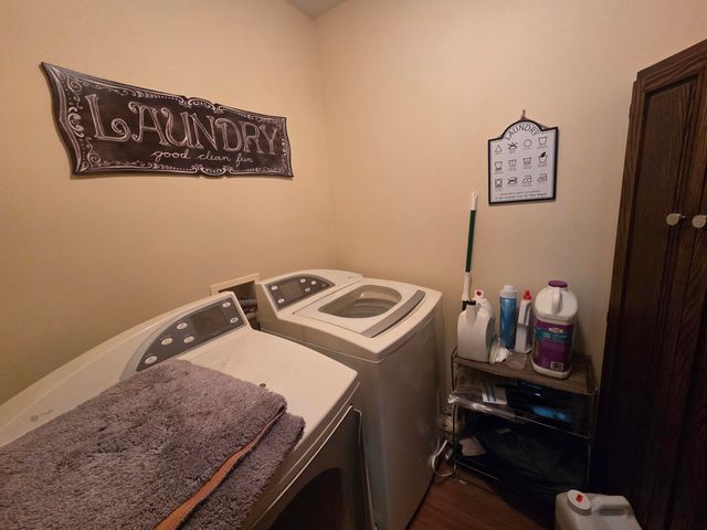 1826 Finney Drive, Valparaiso, IN 46383