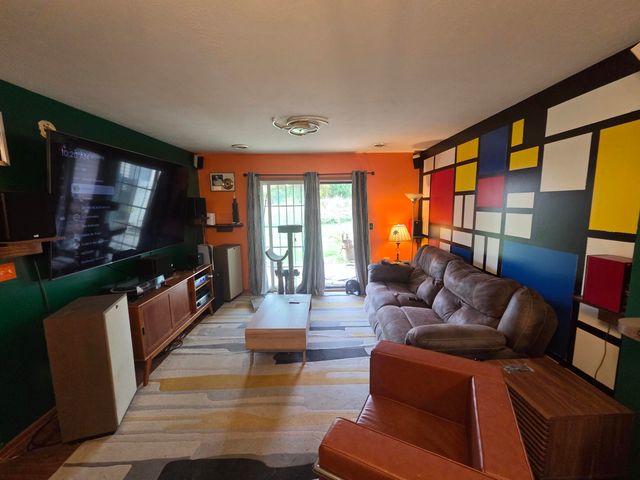 1826 Finney Drive, Valparaiso, IN 46383