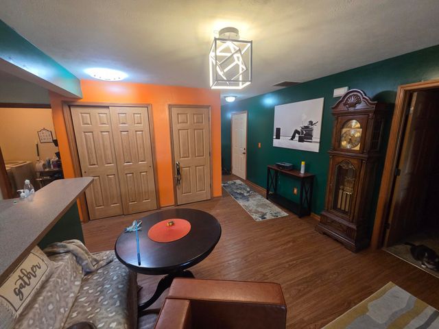 1826 Finney Drive, Valparaiso, IN 46383