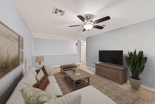 645 Amber Crk, Cibolo, TX 78108