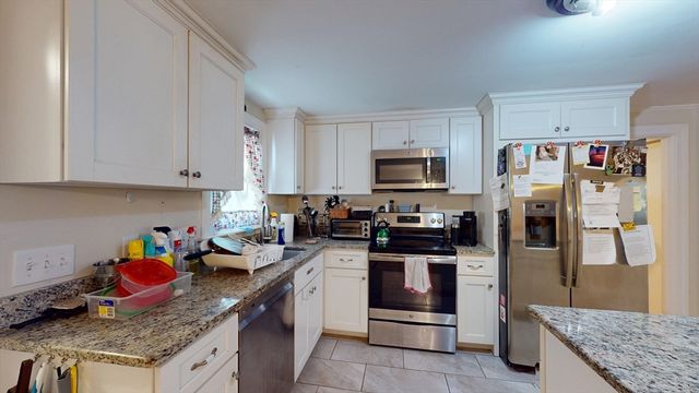 40 Highland Terrace, Taunton, MA 02780