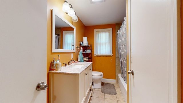40 Highland Terrace, Taunton, MA 02780