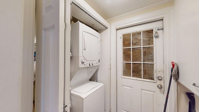 40 Highland Terrace, Taunton, MA 02780