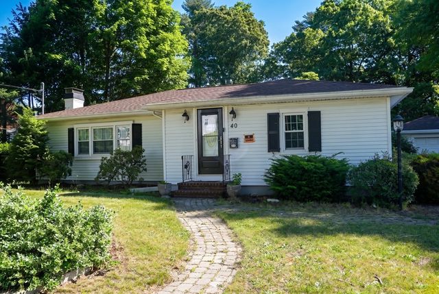 40 Highland Terrace, Taunton, MA 02780