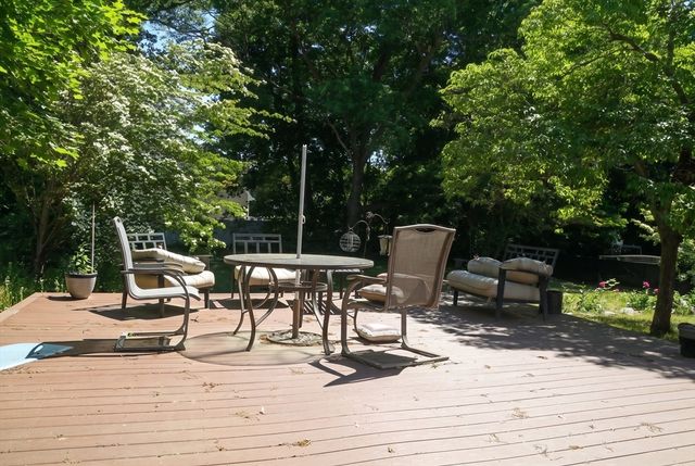 40 Highland Terrace, Taunton, MA 02780