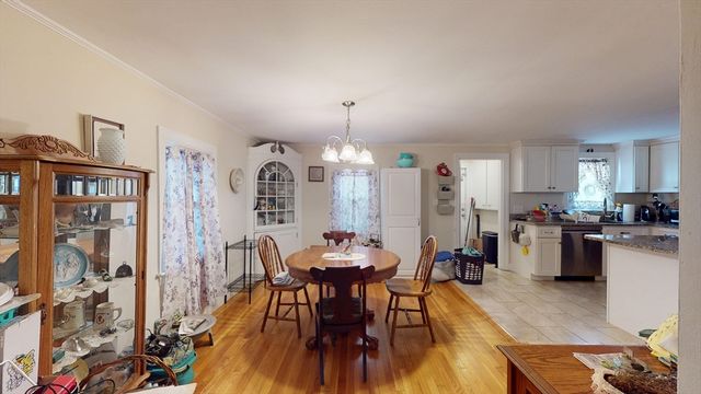 40 Highland Terrace, Taunton, MA 02780