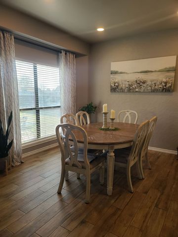 6080 Sunrise Court, Athens, TX 75752