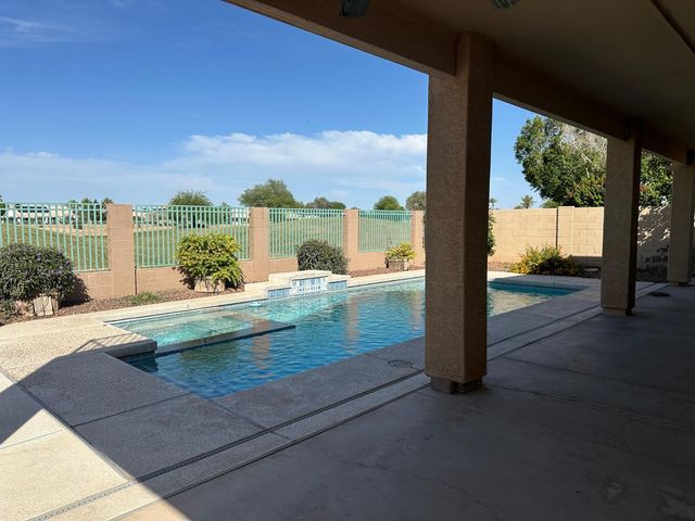 2665 N 137th Avenue, Goodyear, AZ 85395