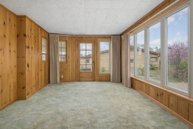 7758 W Hortense Avenue, Chicago, IL 60631