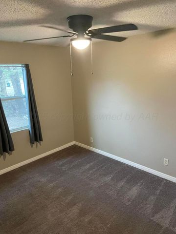 222 oak Avenue, Dumas, TX 79029