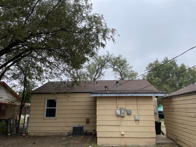 222 oak Avenue, Dumas, TX 79029
