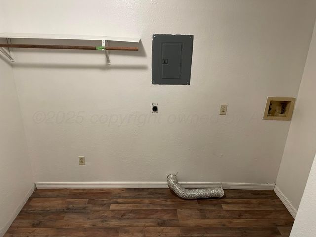 222 oak Avenue, Dumas, TX 79029