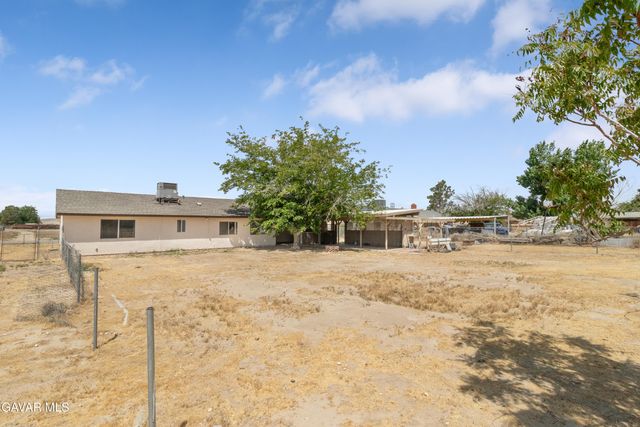 41104 171st Street, Lancaster, CA 93535