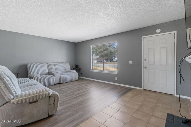 41104 171st Street, Lancaster, CA 93535