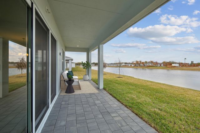 2810 68th Street, Vero Beach, FL 32967