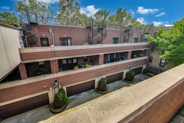 1910 W Addison Street F, Chicago, IL 60613