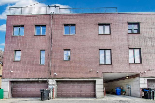 1910 W Addison Street F, Chicago, IL 60613