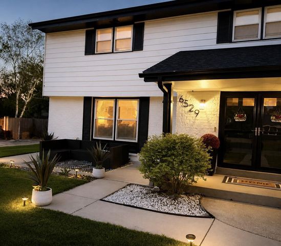 6529 N Range Line ROAD, Glendale, WI 53209