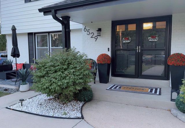 6529 N Range Line ROAD, Glendale, WI 53209