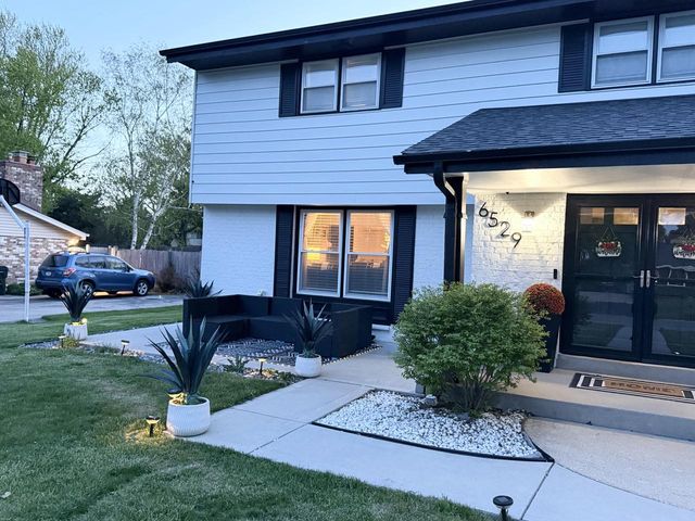 6529 N Range Line ROAD, Glendale, WI 53209