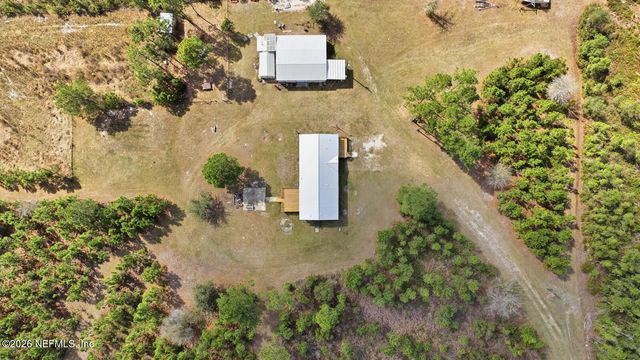 299 CAYENNE Street, Interlachen, FL 32148